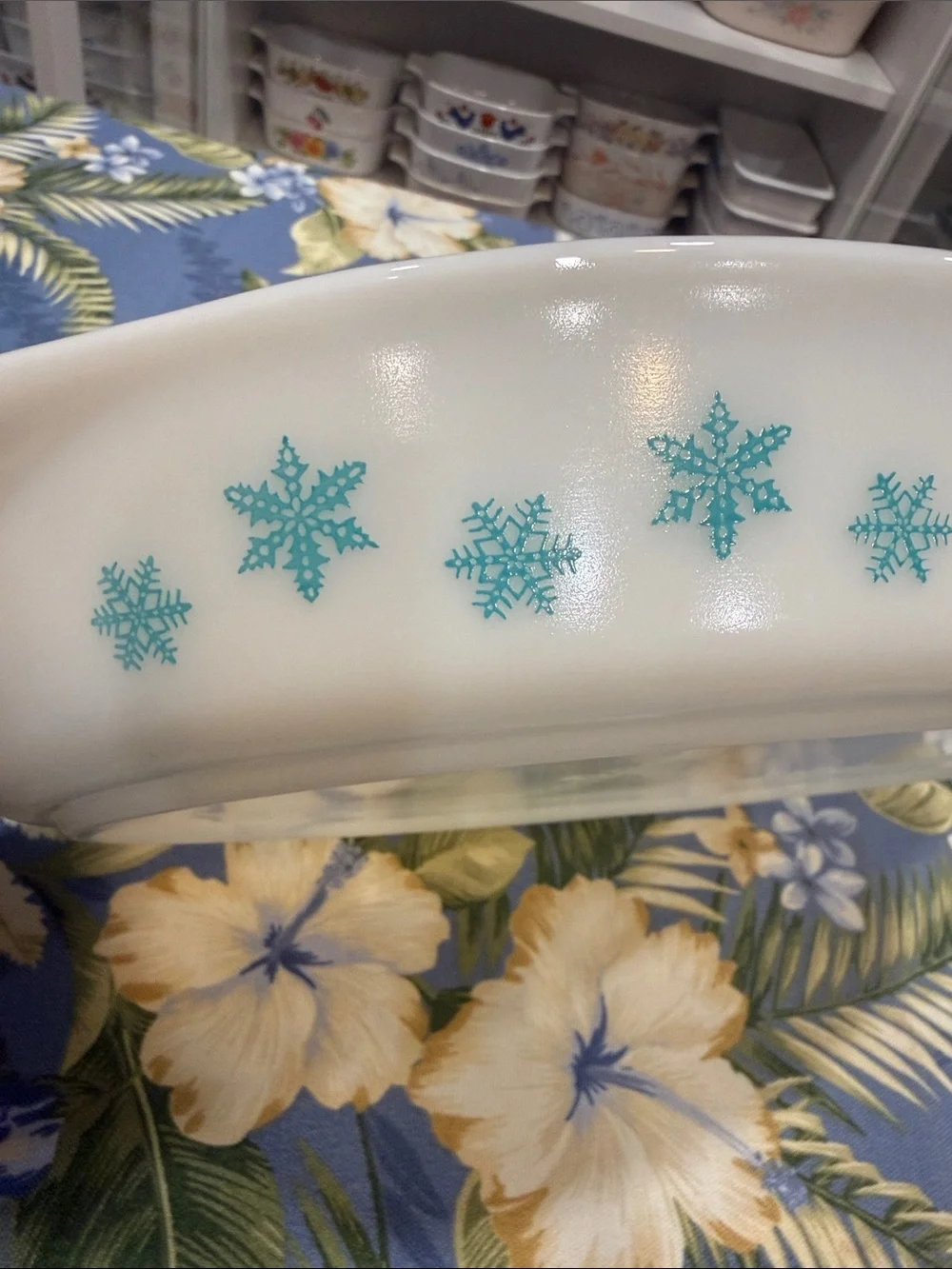 Pyrex White Milk Glass Snowflake Divided Casserole Dish with Clear Glass Lid